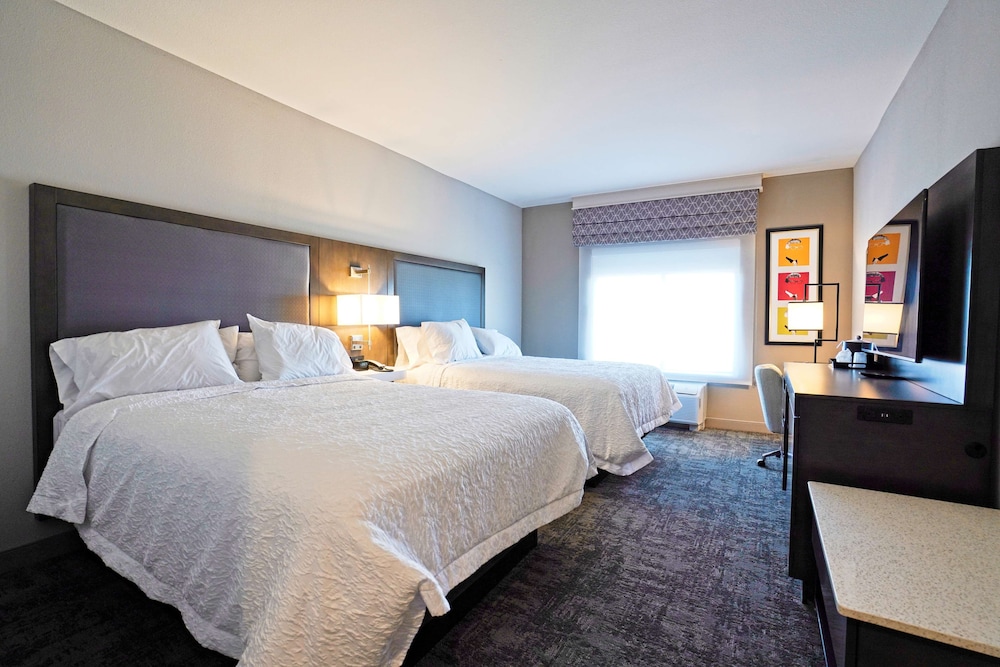 Hampton Inn & Suites Lubbock University - photo 11