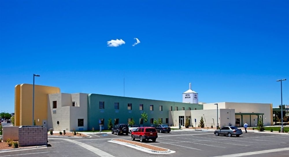 Spark by Hilton Artesia - photo 49