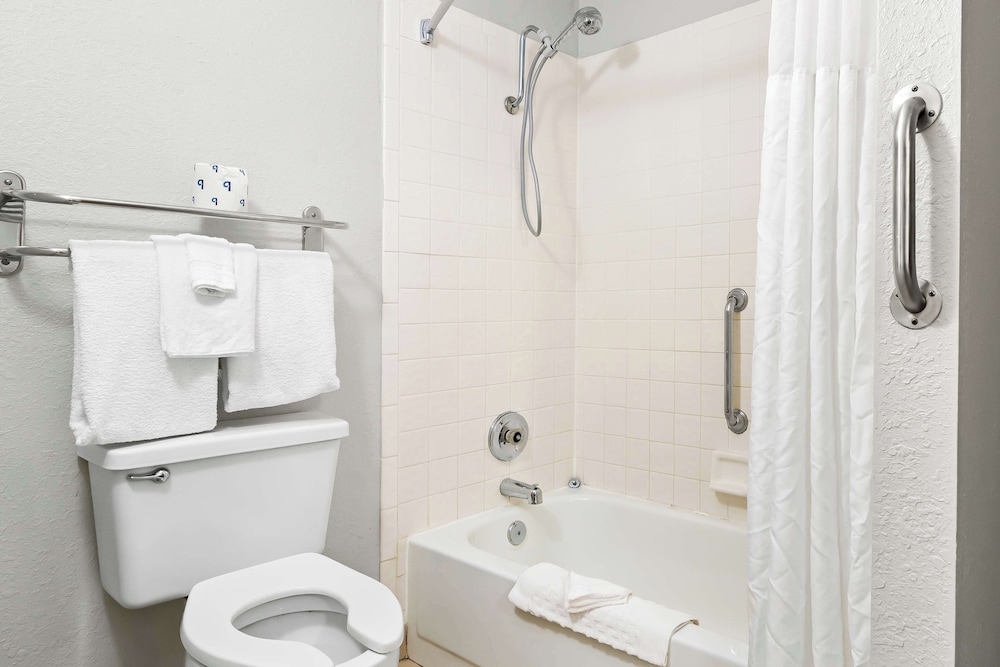 Best Western The Oasis at Joplin - photo 23