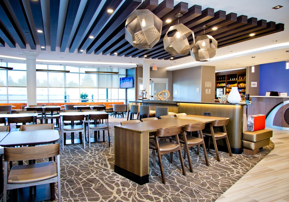 SpringHill Suites by Marriott West Sacramento - photo 46