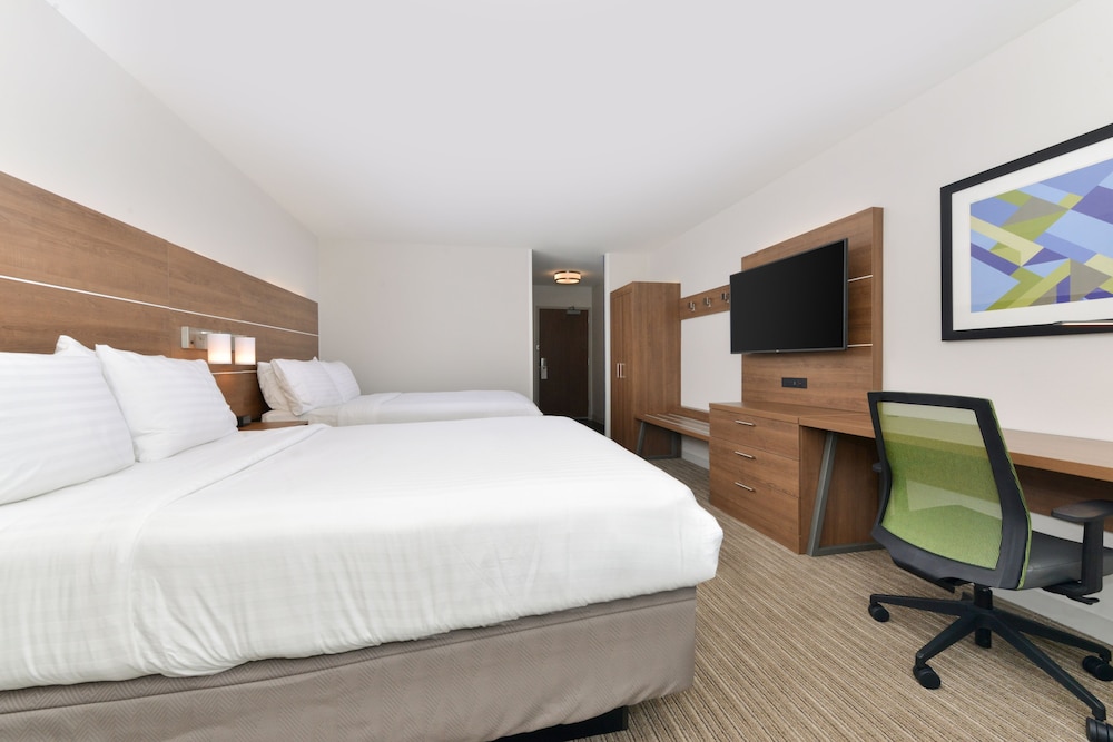 Holiday Inn Express & Suites Ogallala by IHG - photo 17
