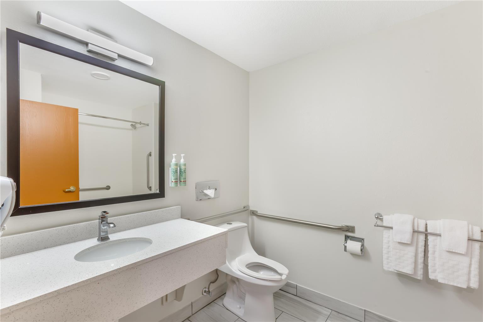 Best Western Gold Poppy Inn - photo 15