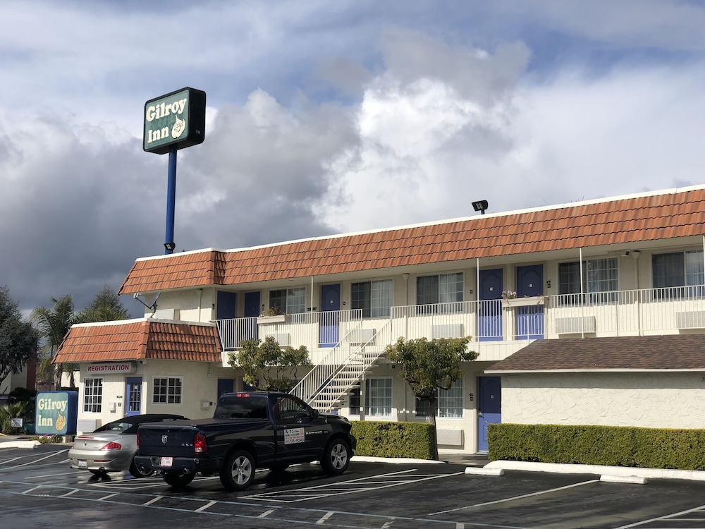 Gilroy Inn - photo 21