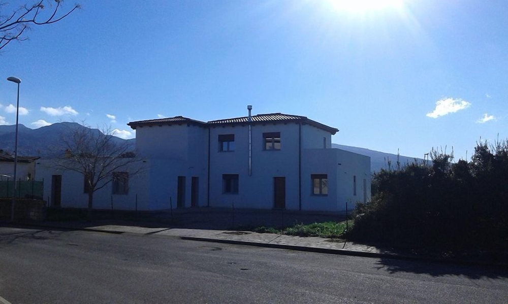 Alma Bed And Breakfast 10145399 — Sennariolo