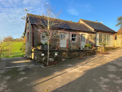 Charming Countryside Cottage — 4-Star Luxury Hotel in Ivybridge, United Kingdom