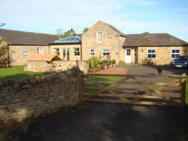 Fairshaw Rigg B&B — 5-Star Luxury Hotel in Hexham, United Kingdom