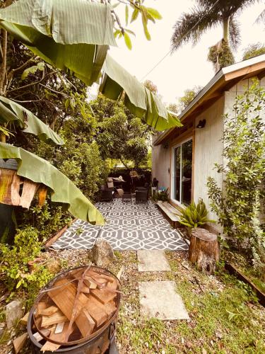 Bienvenidos a la Pequeña Selva de Legnalife in Homestead, United States