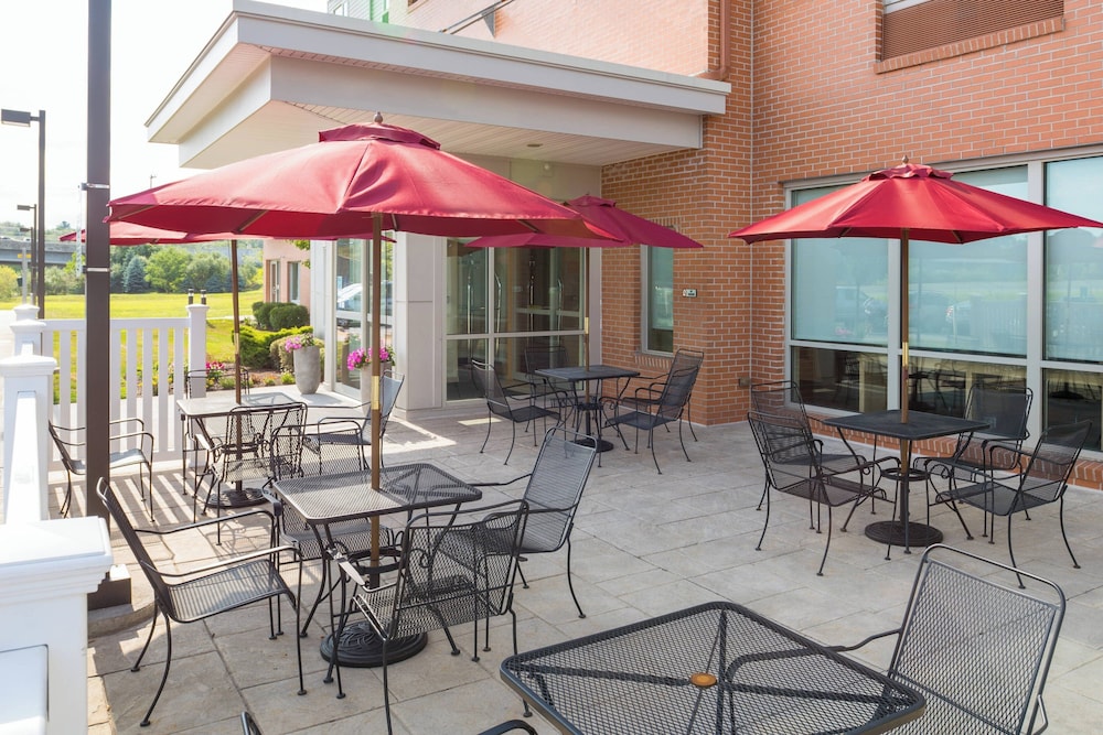 TownePlace Suites Providence North Kingstown - photo 40