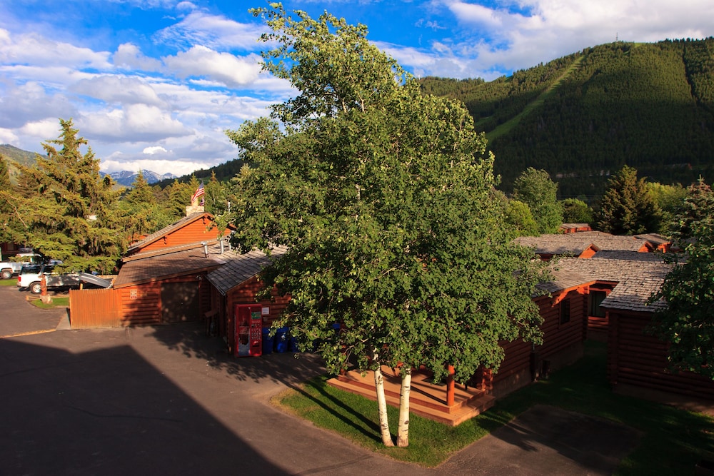 Cowboy Village Resort - photo 88