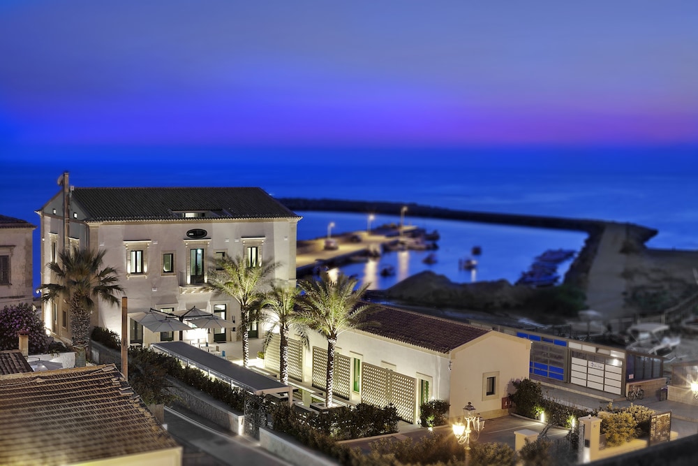 Zafran Boutique Hotel and Restaurant — hotel in Scicli