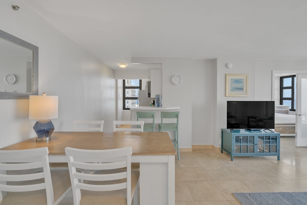 Tower 1 Suite 3514 KP by Koko Resort Vacation Rentals - photo 17