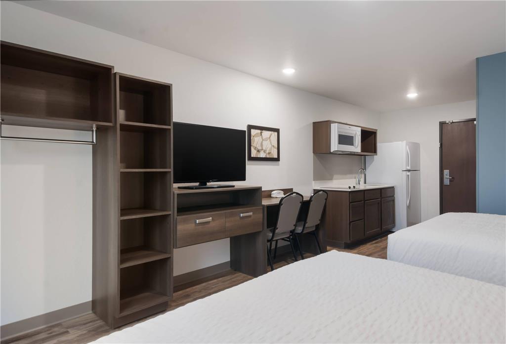 WoodSpring Suites Tampa Airport North Veterans Expressway - photo 12
