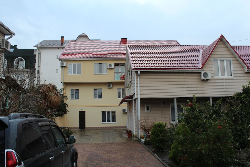 Bumerang Hotel - last minute hotel in Sochi