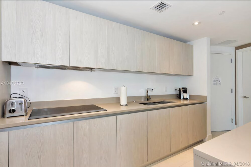 Ocean View 2 Bedrooms 2 Bathrooms @ Hyde Resort - photo 15