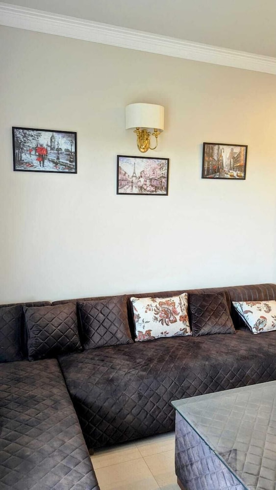 Ayaansh Resort Westin Sohna Complex 1 3 4 7 BHK — Sohna — photo 5