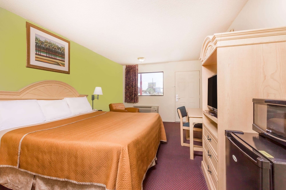 Travelodge by Wyndham Cordele - photo 9
