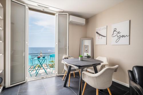 Le Balcon de la Baie Des Anges - last minute hotel in Nice