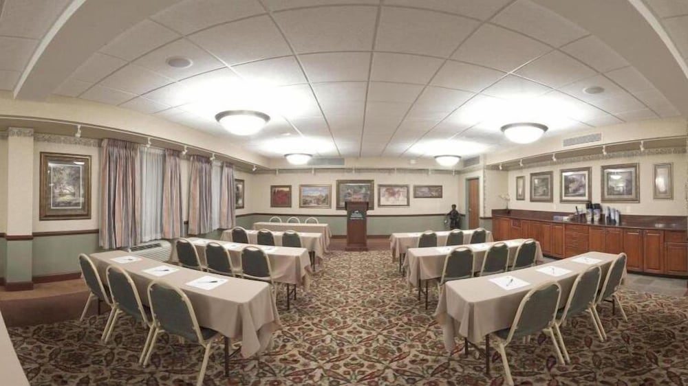 Holiday Inn Express Lexington by IHG - photo 33