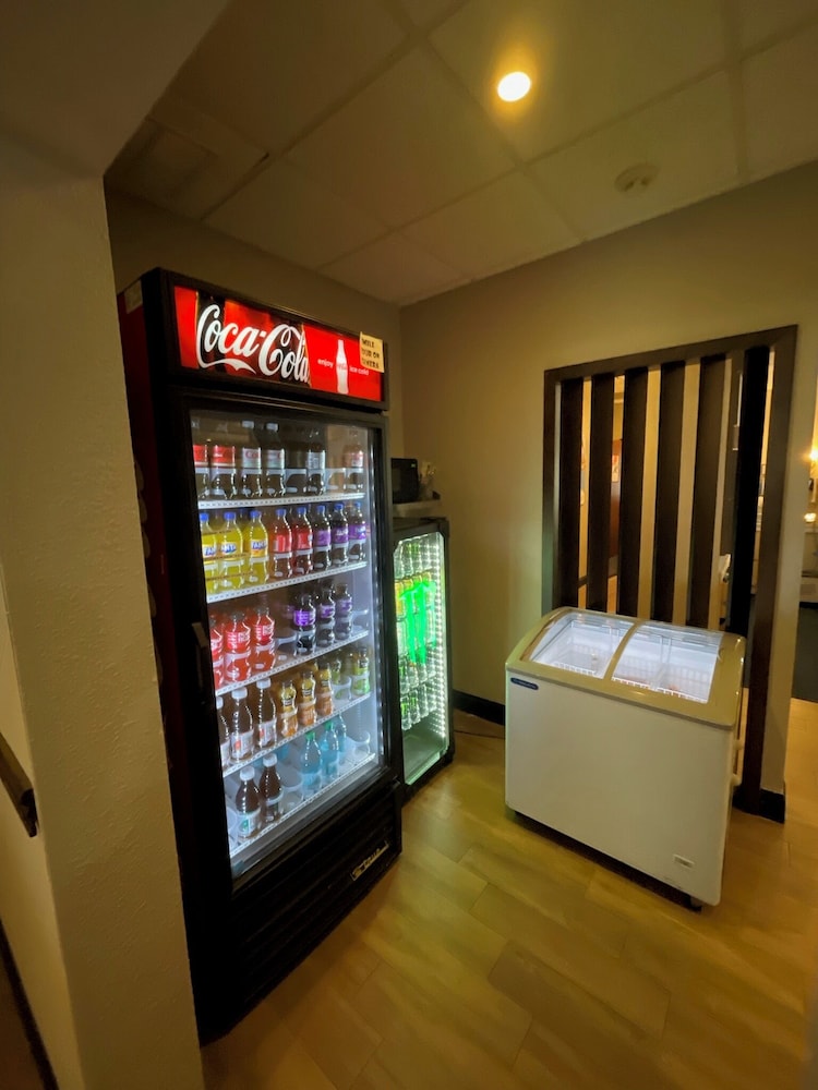 Holiday Inn Express And Suites Miami - photo 20