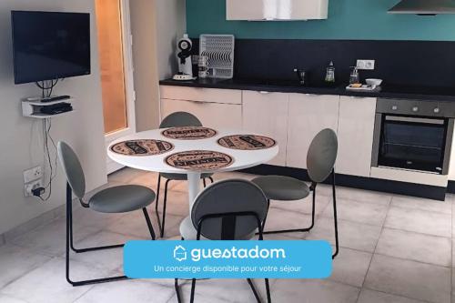 La Roche Bleue T2Proche PlageMaison in La Bernerie-En-Retz, France