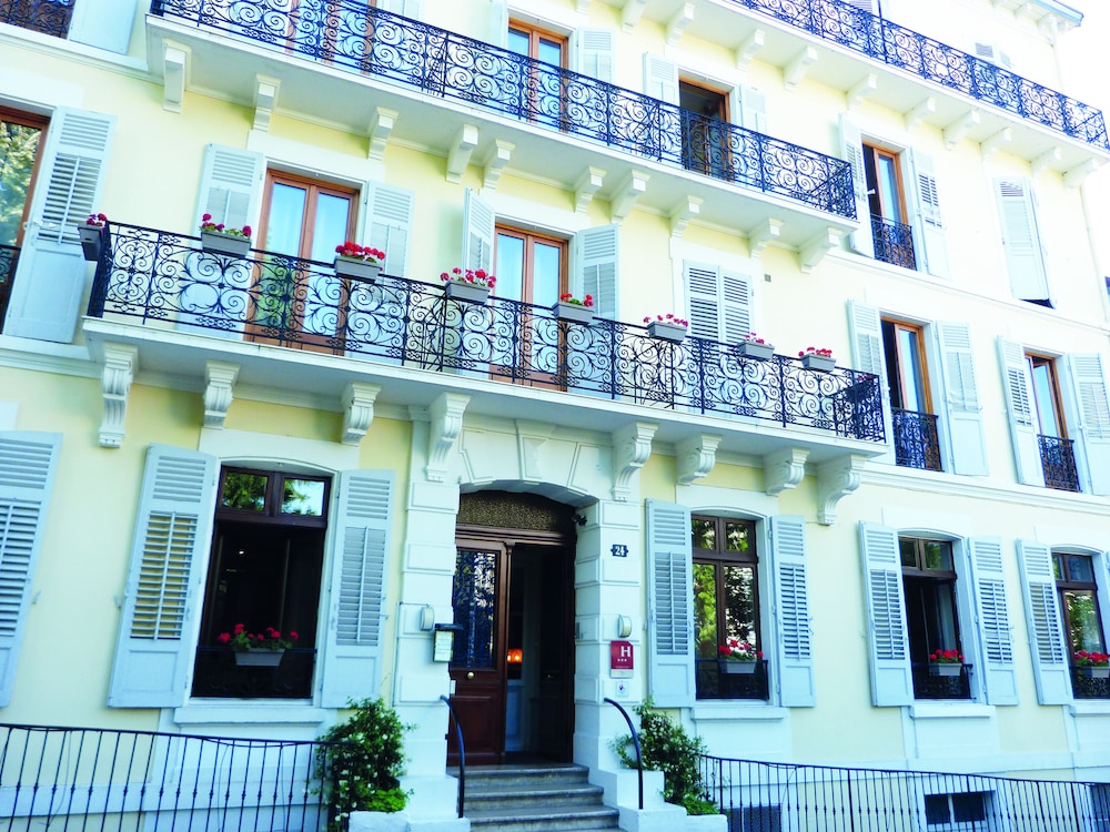 Hôtel Gallia - carbon neutral hotel in Aix-Les-Bains