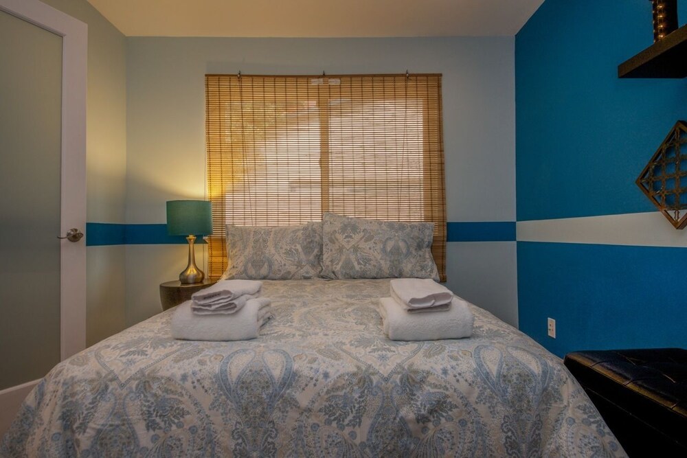 Immaculate 4bed 7min to Vegas Strip - photo 25
