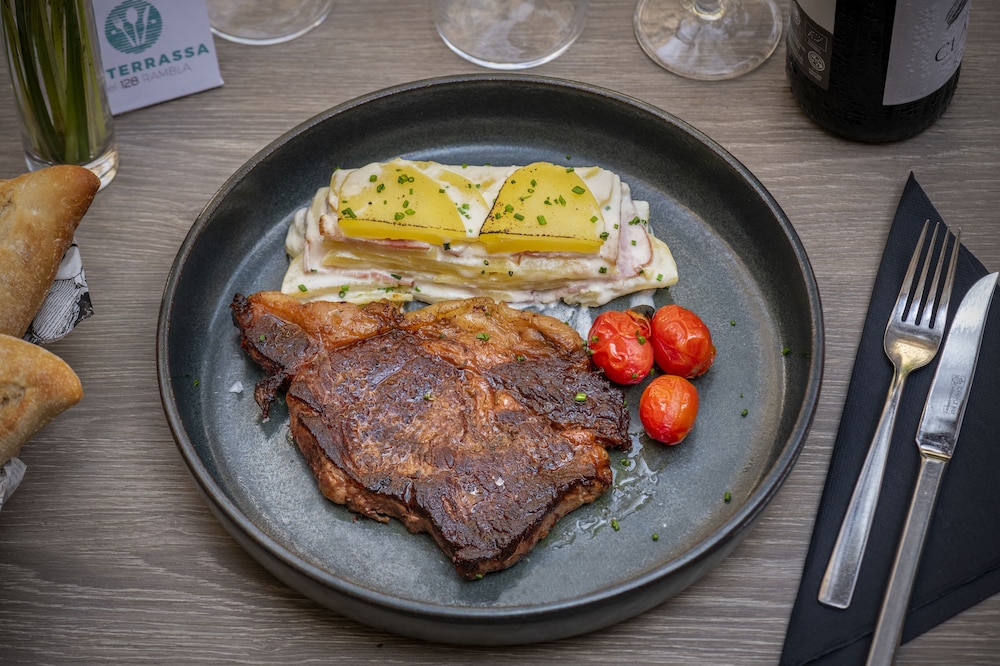 מזון ומשקאות