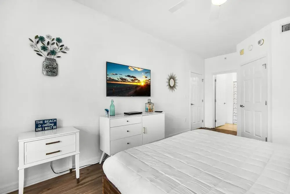 Summerwind West 1203 — 4-Star Luxury Hotel in Navarre, United States