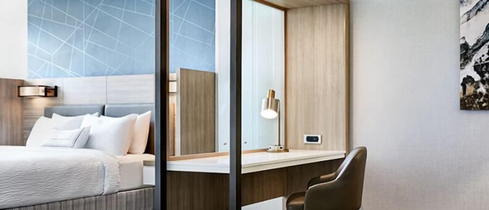 SpringHill Suites by Marriott Jacksonville Baymeadows - photo 3