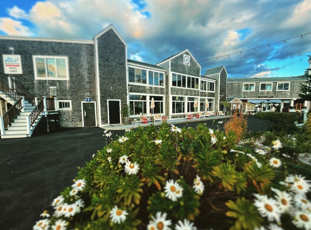 The Hotel at Cape Ann Marina - photo 126