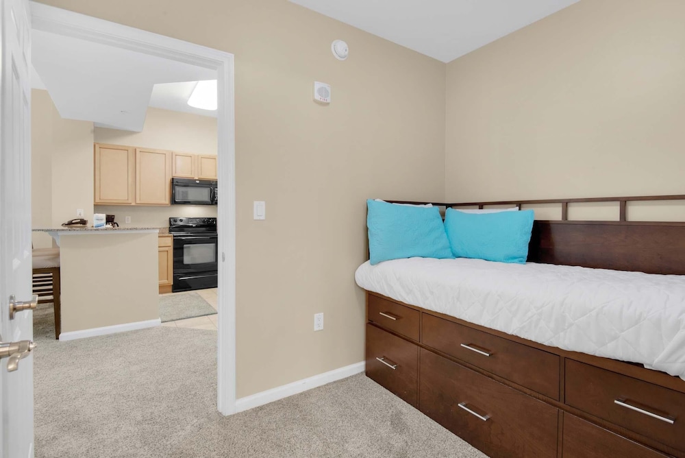 Palms Resort #2108 Jr. 2BR - photo 6