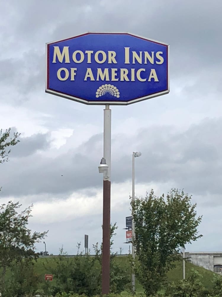 Motor Inns Of America - photo 29