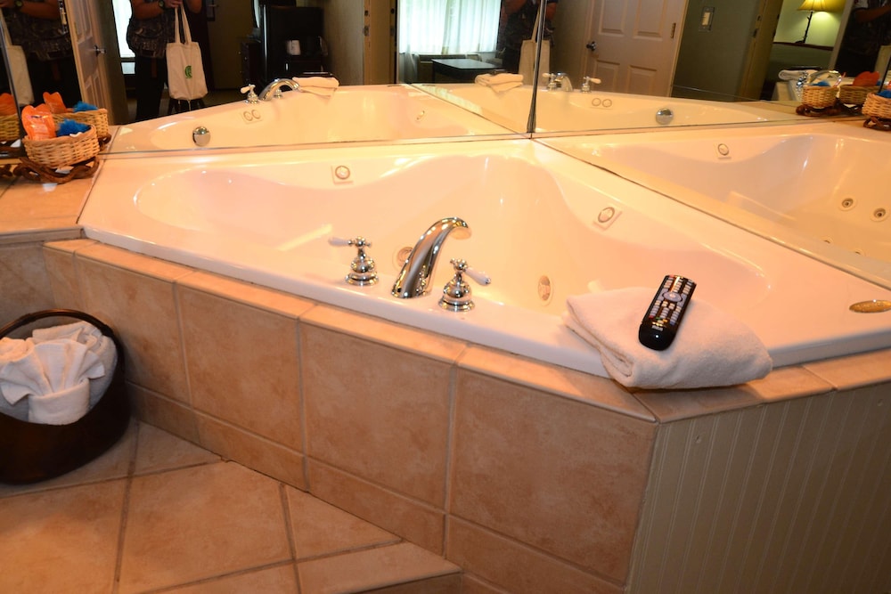 Best Western Mountain Lodge at Banner Elk - photo 10