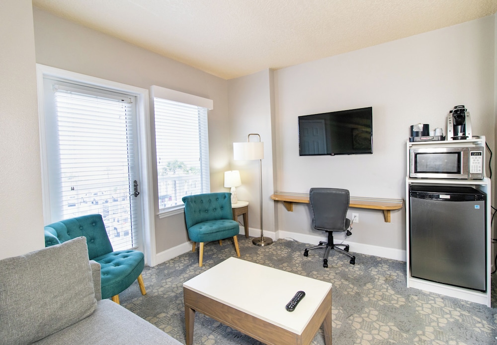 Seaside Amelia Inn - photo 15