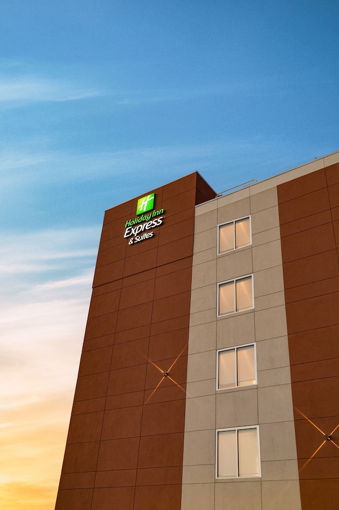 Holiday Inn Express & Suites Sanford Lake Mary by IHG - photo 36