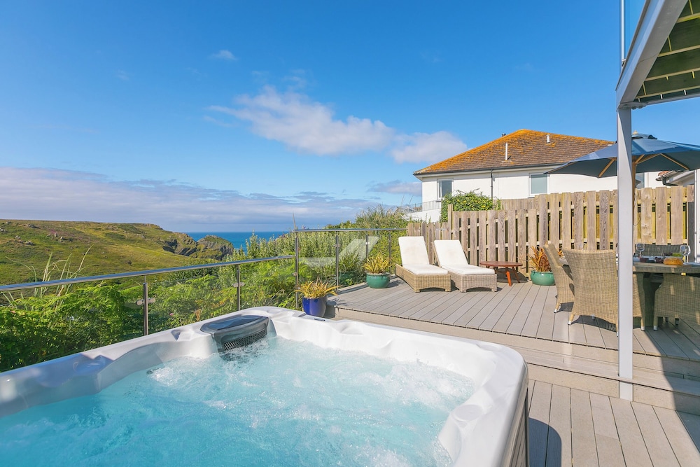 Verity — 4-Star Luxury Hotel in Helston, United Kingdom