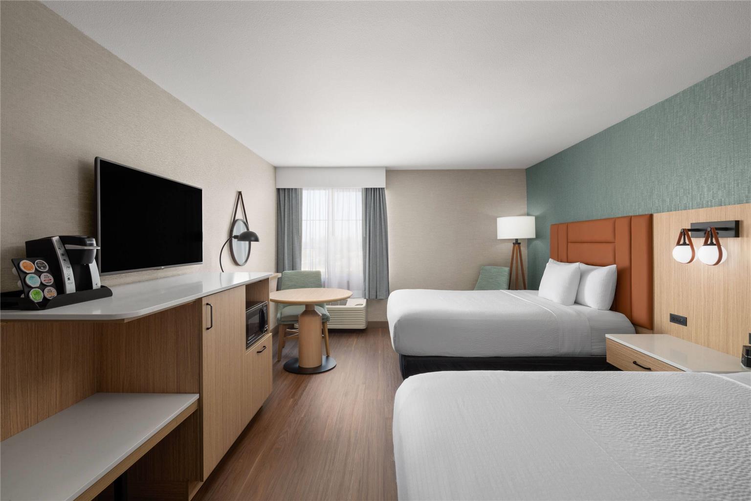La Quinta Inn & Suites by Wyndham Paso Robles - photo 9
