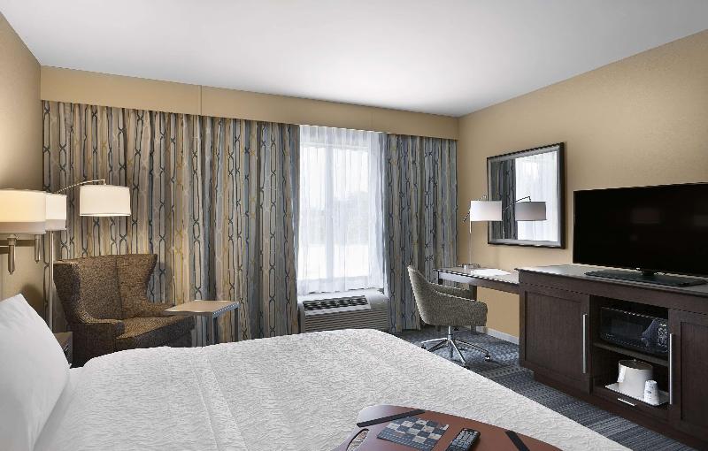 Hampton Inn & Suites Fort Mill - photo 25