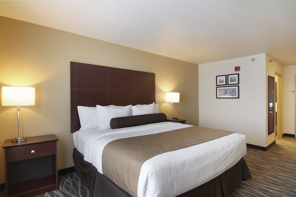 Cobblestone Inn & Suites Ashland - photo 9