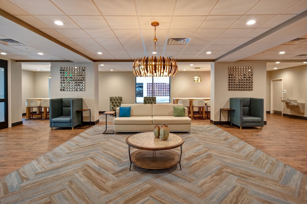 Holiday Inn Lancaster by IHG - photo 82