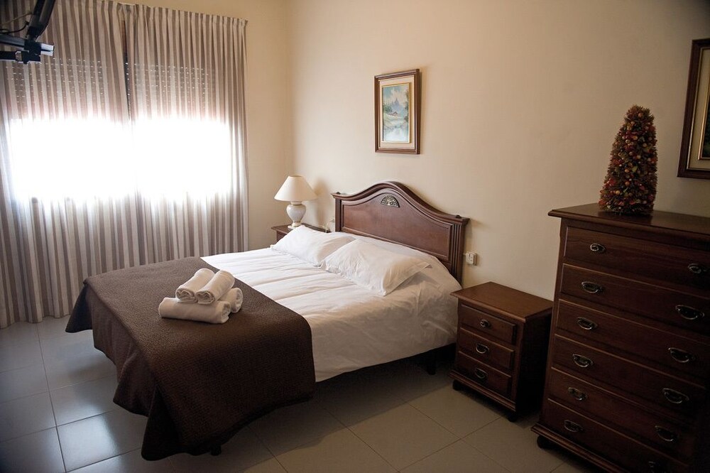 Hotel Los Manos in Teruel, Spain