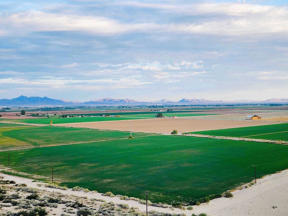 Holiday Inn Express & Suites Blythe by IHG - photo 29