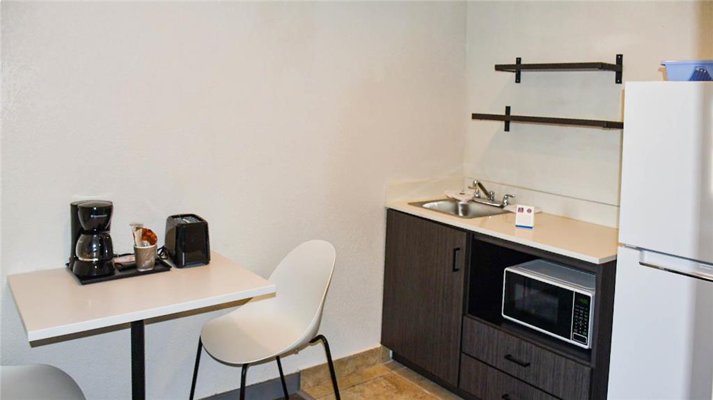 Studio6 Grand Prairie TX - photo 29