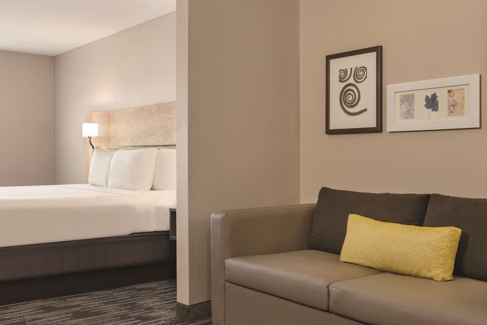 Country Inn & Suites by Radisson St. Cloud East MN - photo 33