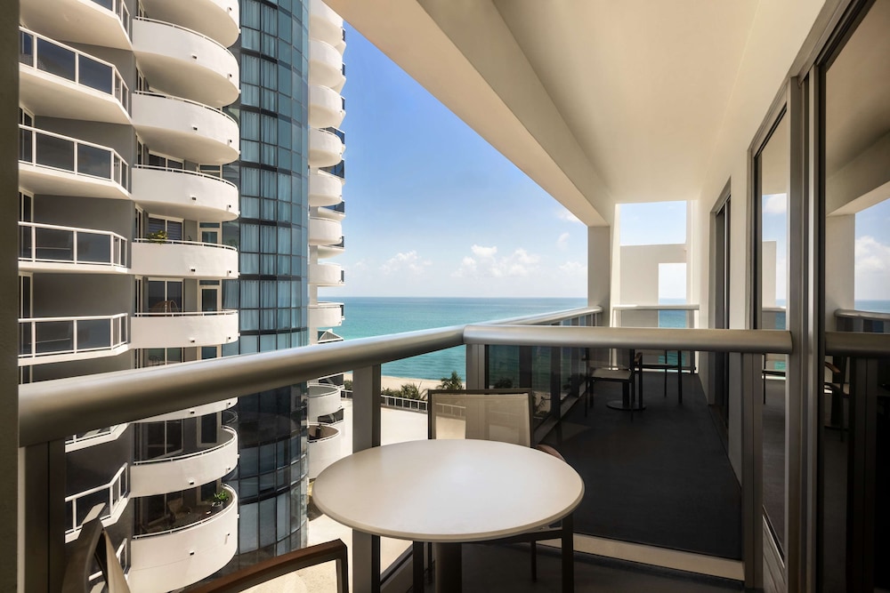Hilton Cabana Miami Beach Resort - photo 56