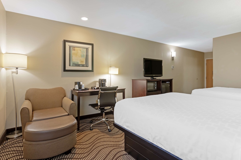 Best Western Plus Lonoke Hotel - photo 6