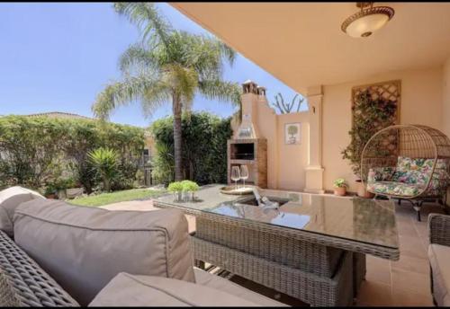 Spacious Villa Flamenco Riviera Del Sol — 4-Star Luxury Hotel in Malaga, Spain