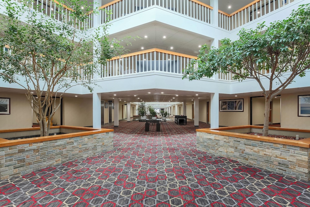 Four Points by Sheraton San Diego - photo 28