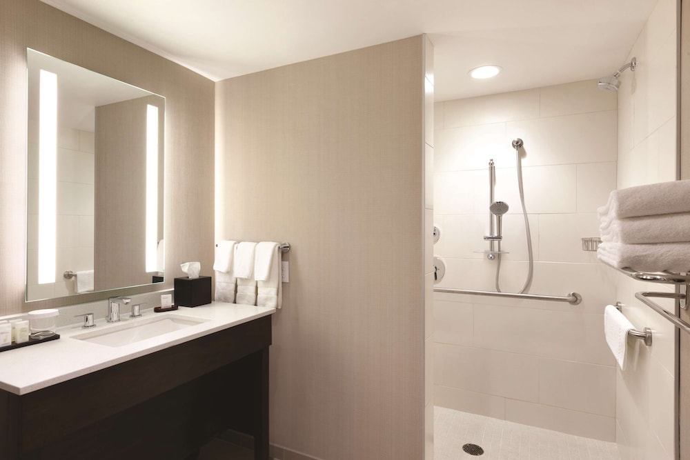 Embassy Suites Oklahoma City Downtown Medical Center - photo 15