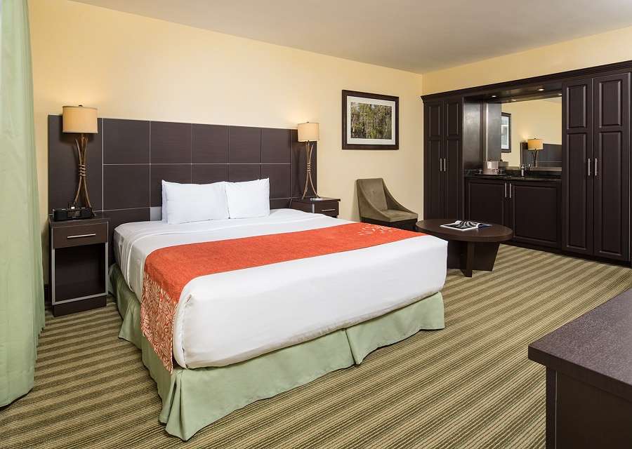 Newport Beachside Resort - photo 28